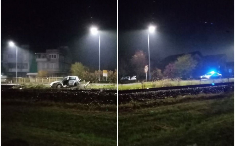 TEŠKA NESREĆA U PRIJEDORU: Sudar dva automobila, saobraćaj zatvoren