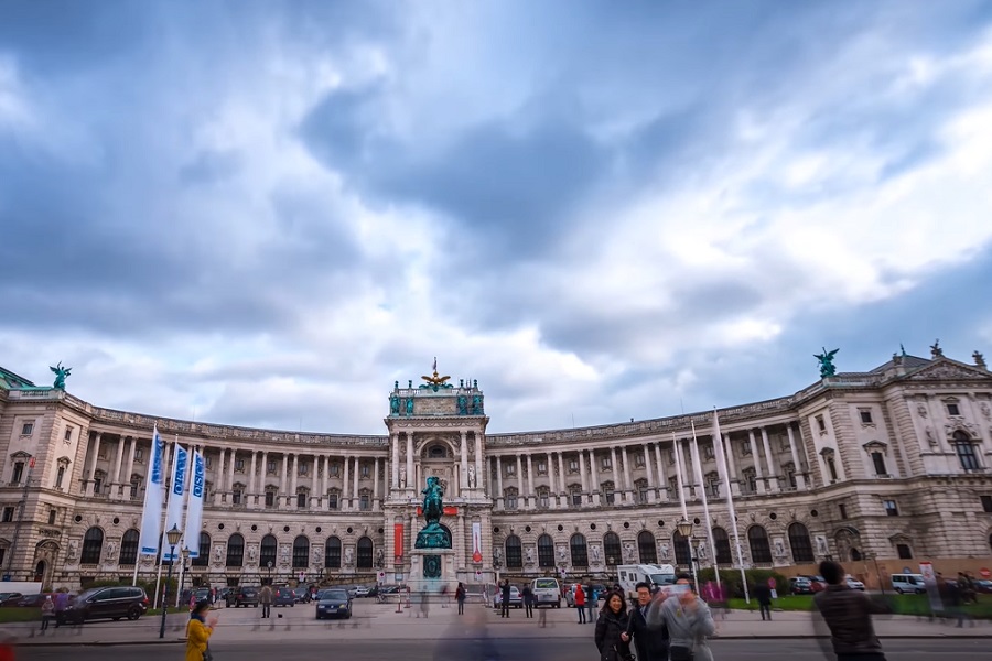 ISPUNILI PREDVIĐENU KVOTU Beč više ne prima izbjeglice