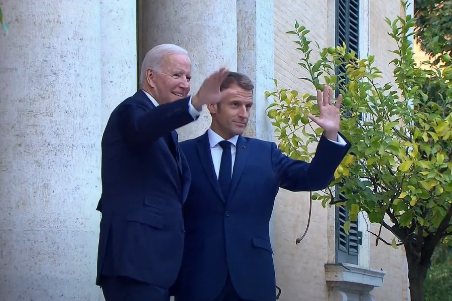 UMJESTO ODGOVORA NA KRIZU, došli kiseli osmjesi zvaničnika! (VIDEO)