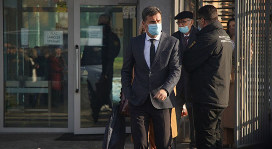 POLITIČARI, OSTAVITE SATOVE KOD KUĆE: Novalić u ponoć sazvao sastanak zbog protesta rudara!