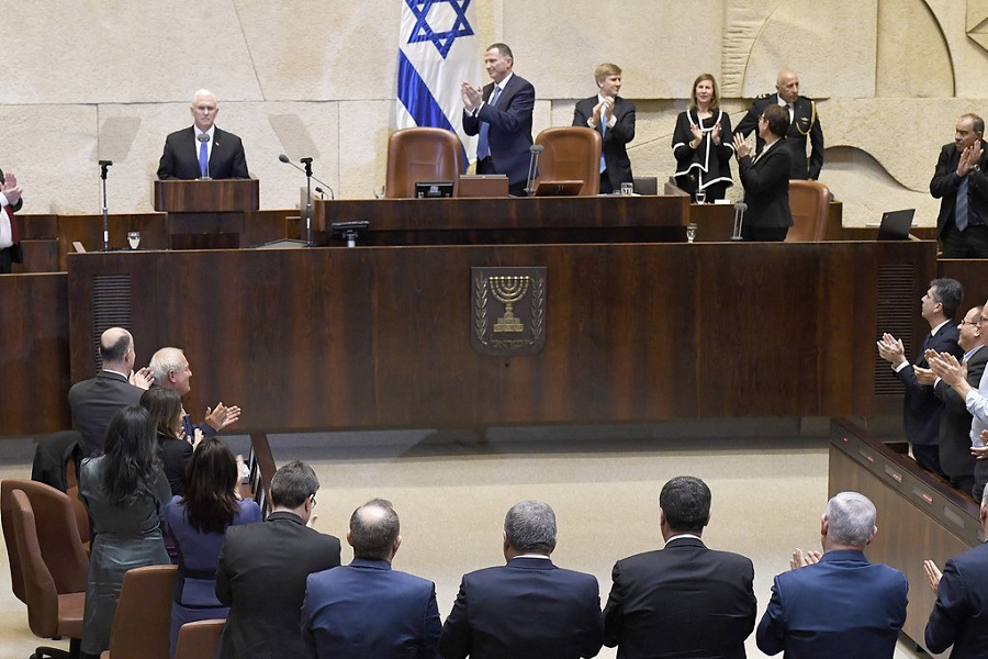 IZRAELSKI PARLAMENT SE RASPUŠTA Sve dešava uz "blagoslov" Beneta i Lapida