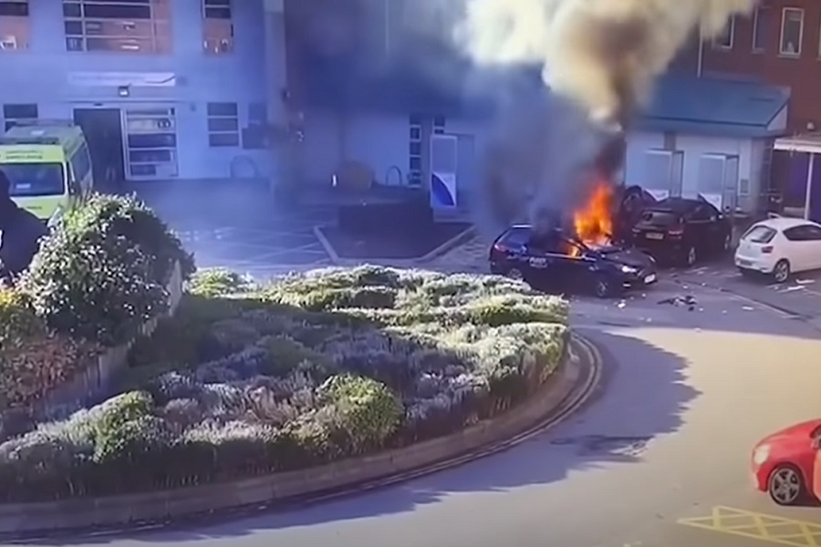 EKSPLODIRALA BOMBA ispred bolnice! (UZNEMIRUJUĆI VIDEO)