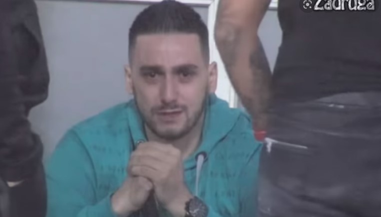 ZOLA NIKADA o ovim potresnim detaljima nije pričao, otvorio dušu o haosu u porodici i svađama