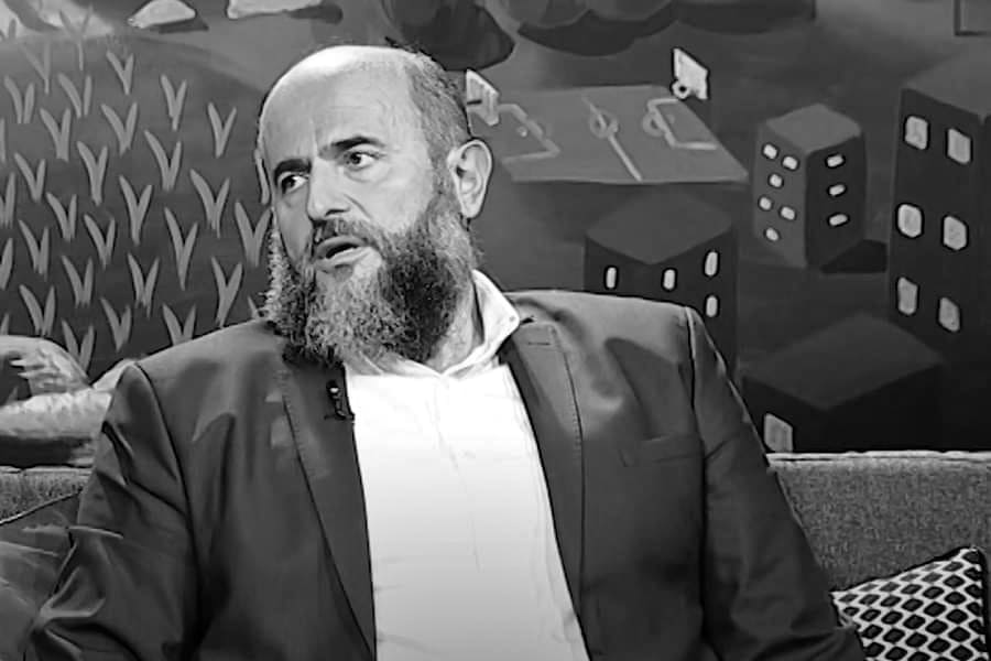 PROLAZIMO KROZ NAJTEŽI TRENUTAK OD MUFTIJINE SMRTI: Oglasila se druga supruga Muamera Zukorlića