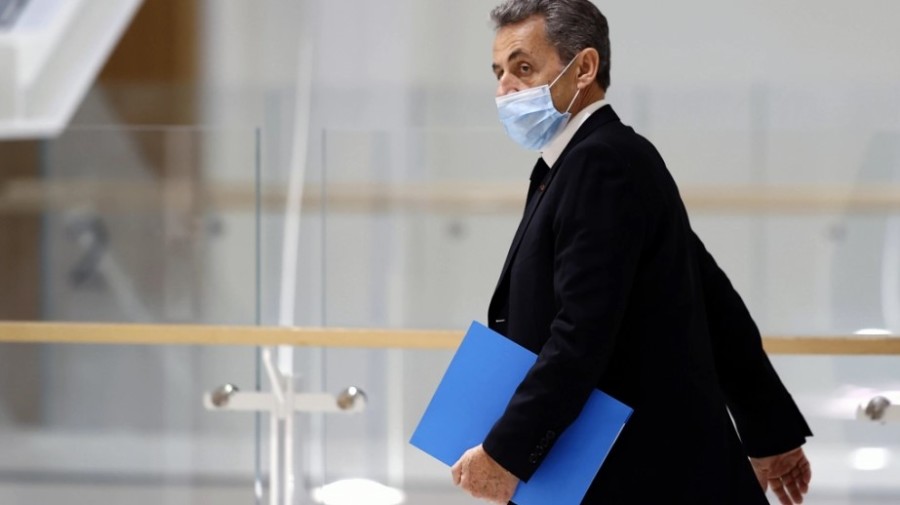 SARKOZI ODBIO DA GOVORI u svojstvu svjedoka