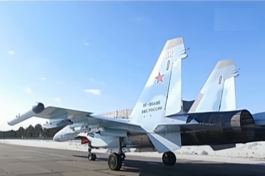 AMERIČKI AVION SA opremom i municijom SLETIO U KIJEV