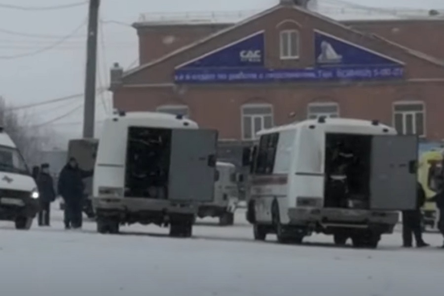 VLADIMIR PUTIN: Spasioci u opasnosti! (VIDEO)