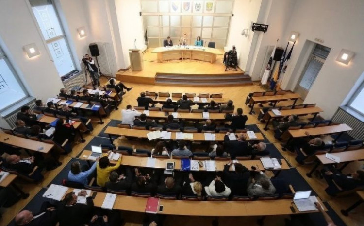 SKUPŠTINA KS će danas raspravljati o smrti djevojčice Džene Gadžun