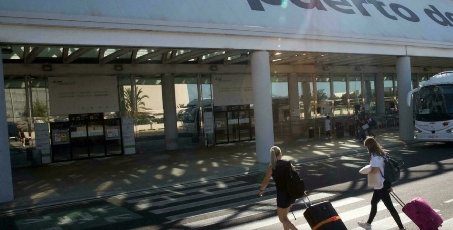 HAOS NA AERODROMU! 12 ljudi uhapšeno na PALMI DE MAJORKI