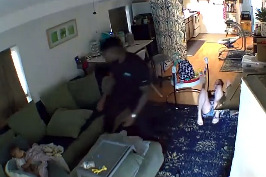 FUDBALER KRVNIČKI PRETUKAO ŽENU! Incident se događao pred djetetom! (UZNEMIRUJUĆI VIDEO)