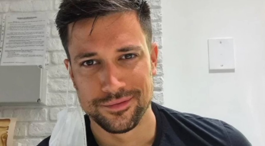 VASILIJE PROGLAŠEN ZA NAJZGODNIJEG DOKTORA NA SVIJETU, ŽENE GA OBOŽAVAJU: Evo kako se nosi sa "NEPRISTOJNIM PONUDAMA" koje mu stalno stižu