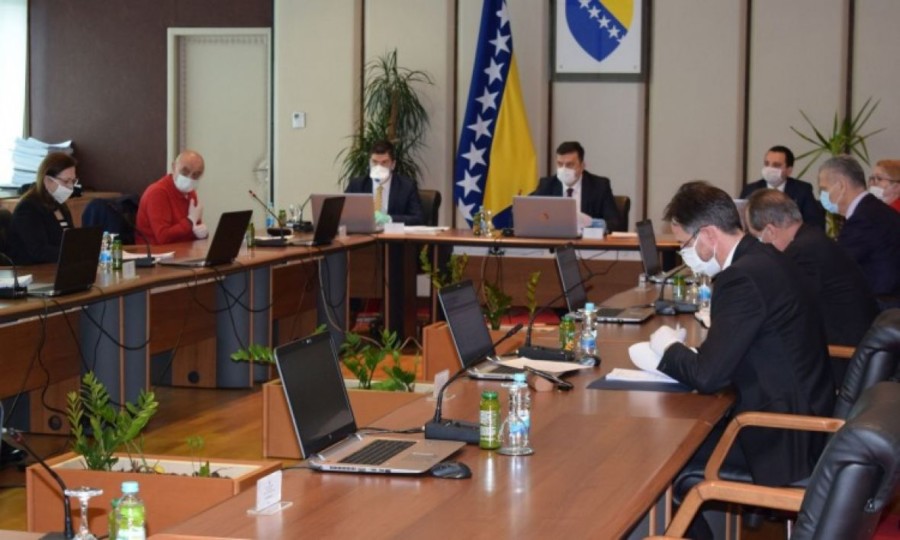 SRPSKI MINISTRI protiv usvojenih tačaka DNEVNOG REDA