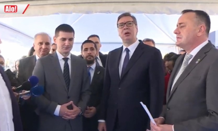 SRBIJA NEPOVRATNO IDE NAPRIJED! Vučić na obilježavanju početka gradnje brze saobraćajnice Požarevac - Veliko Gradište - Golubac (FOTO)
