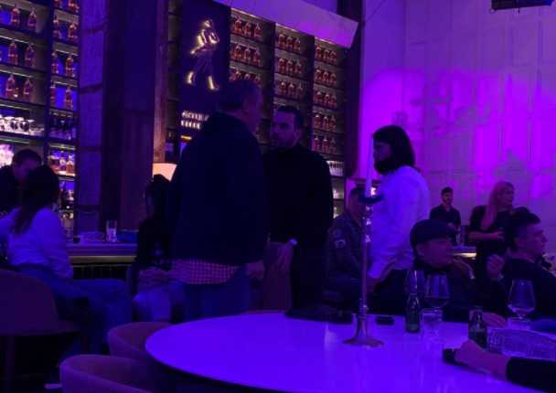 BOBO I FILIP ŽIVOINOVIĆ U PROVODU bez žena: Od Aleksandre i Brene ni traga!