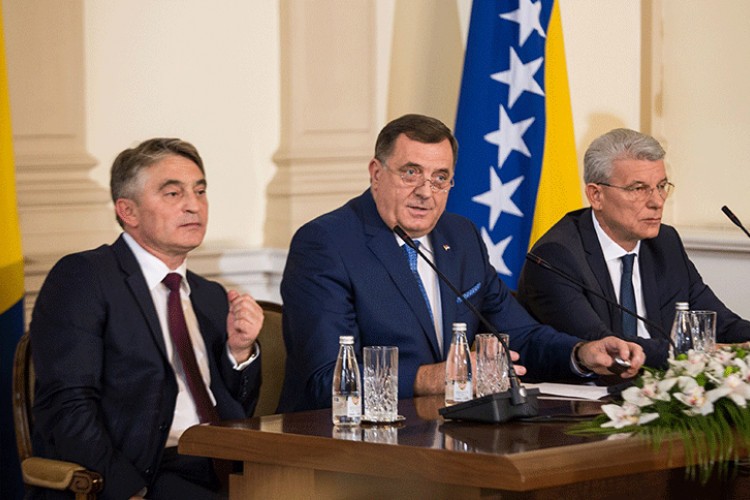 SVA TRI ČLANA PREDSJEDNIŠTVA BIH sutra sa Eskobarom