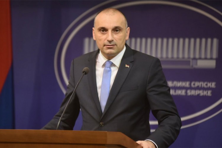 DARKO BANJAC: Neki bi da zabrane da se Srbi u miru sreću!