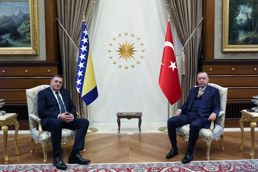 REDŽEP TAJIP ERDOGAN PORUČIO Šmit ne treba da donese izmjene Izbornog zakona