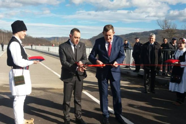 POVEZANI "BRATOLJUBOM": Od danas u funkciji novi granični prelaz