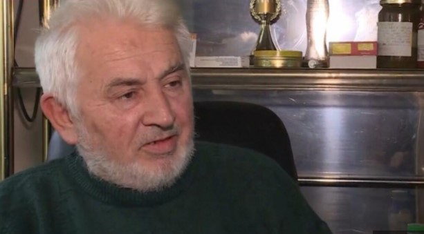 SVAKODNEVNO GA OBILAZI HITNA! Dalilin otac proklinje dan kad je ušla u rijaliti