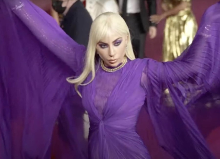 GORE DRUŠTVENE MREŽE! Lejdi Gaga provocira iz Las Vegasa: Zadnjica u prvom planu (FOTO)