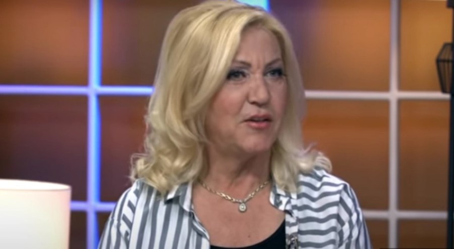 OGLASILA SE MERIMA NJEGOMIR Nakon vijesti da je teško bolesna, pjevačica u veoma lošem stanju: Ne mogu da pričam, ne osjećam se dobro!