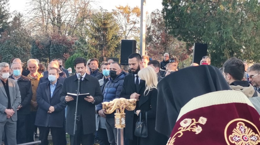 NIKOLA ROKVIĆ OPROSTIO SE OD OCA potresnim riječima