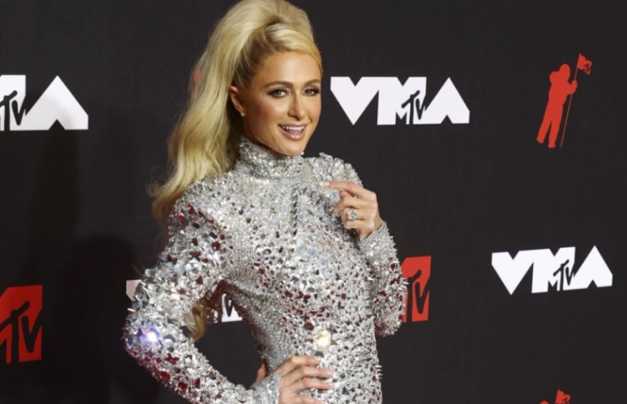 NI ZVANICE NE ZNAJU LOKACIJU SVADBE: Udaje se Paris Hilton, slavlje će trajati kao Ivkova slava i promijeniće više od 10 vjenčanica