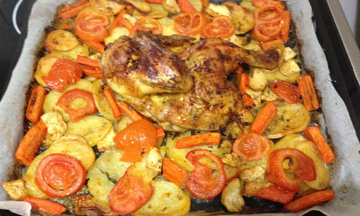 PILEĆE BIJELO meso sa mrkvom i začinima!