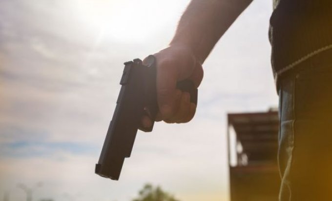TRAGEDIJA U SLOVENIJI Jedna osoba poginula, dok su tri ranjene; počinilac u bijegu