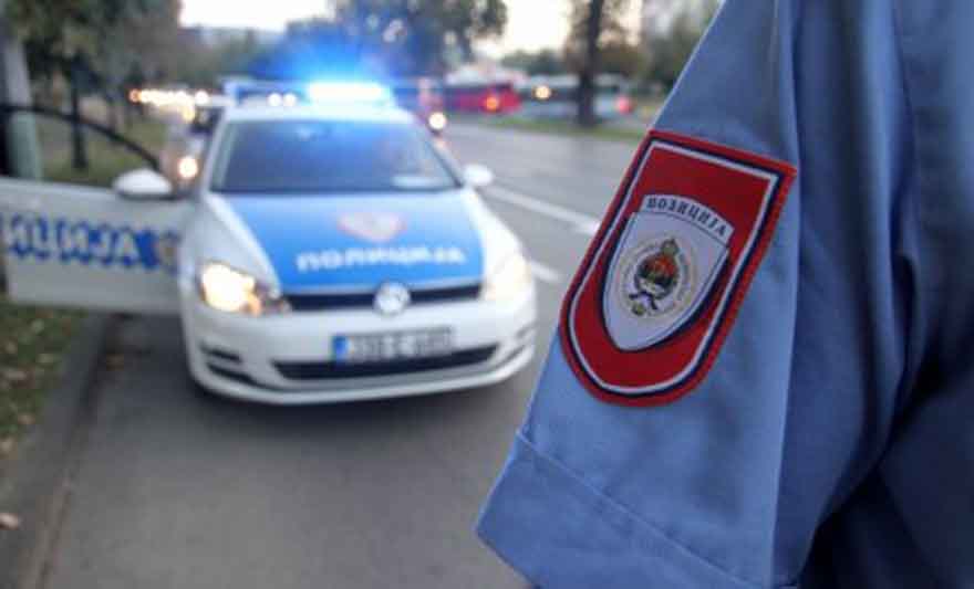 POLICIJA SPRIJEČILA ŠVERC U UGLJEVIKU: Muškarac osumnjičen za trgovinu STOKE!