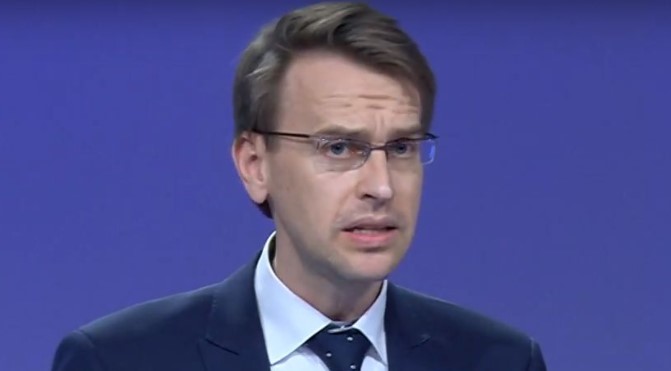 STANO POZVAO PRIŠTINU da ponovo razmotri odluku o zabrani ulaska Petkoviću