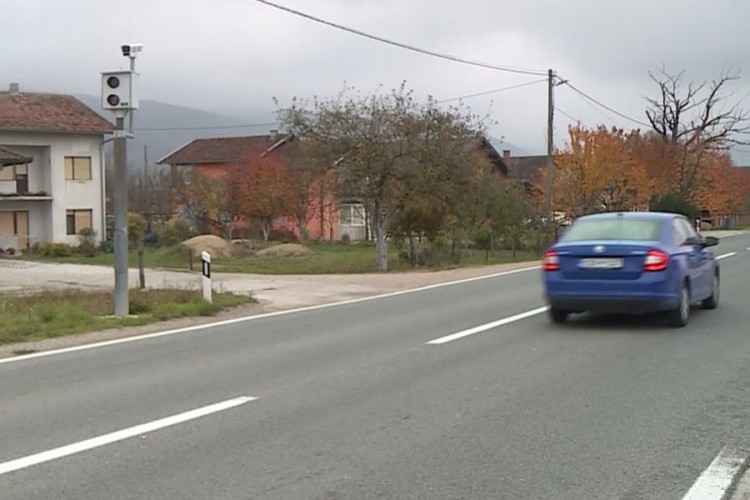 POSTAVLJENI NOVI RADARI U BiH! Na ovim lokacijama smanjite gas