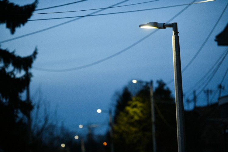 MIJENJANJE SVJETILJKI JAVNE RASVJETE zbog uštede energije i smanjenja zagađenja
