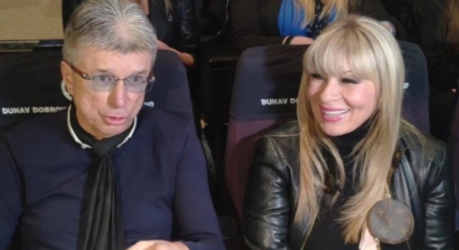 SUZANA TJERA SAŠU DA OPERIŠE LICE Pjevačica ima sumanute ideje