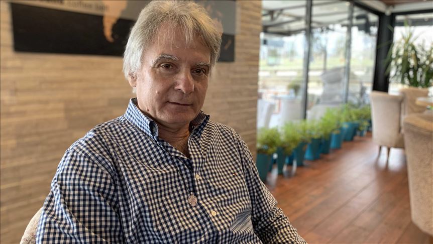 DULE SAVIĆ NASMIJAO SVE IZJAVOM O KOLINDI: "Mislite da je i mi povedemo, da obuče srpski dres....'"