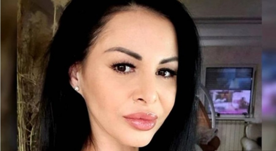 NJENA ŽIVOTNA PRIČA NATJERAĆE VAM SUZE NA OČI! Tina Ivanović imala je 16 godina kada je rodila sina, a onda su joj godinama branili da ga vidi!