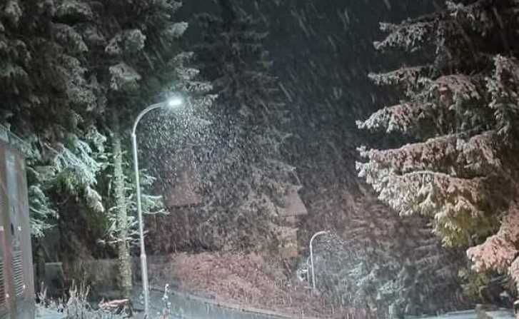 POSLIJE KOZARE SNIJEG zabijelilo još jedan vrh u BiH