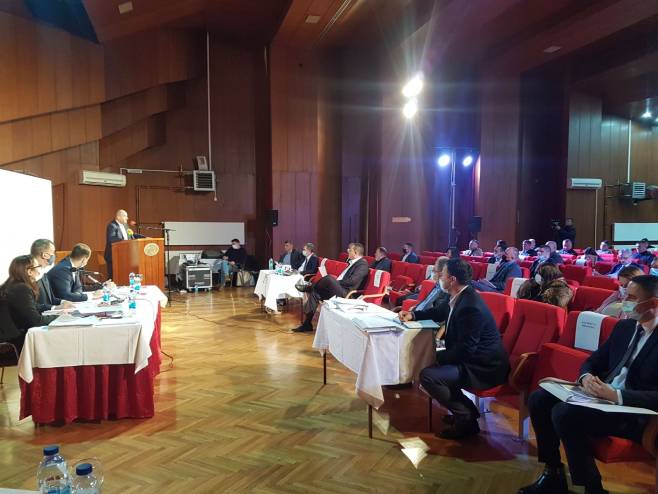 NEDINIĆ "PREVAGNUO" Skupština opštine Derventa dobila novu skupštinsku većinu
