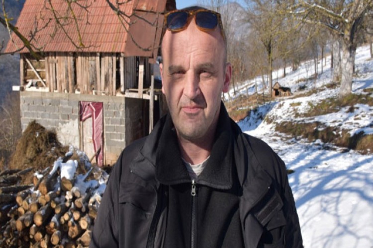 GEST VRIJEDAN HVALE Zoran Maksimović i ove godine prikuplja novogodišnje paketiće