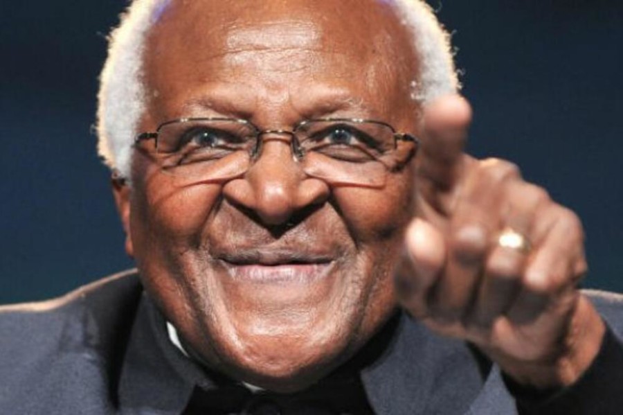 TUŽNA VIJEST, UMRO DEZMOND TUTU: Nobelovac i vodeća figura u borbi protiv aparthejda! (VIDEO)