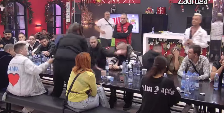 HISTERIJA NA VELELEPNOM IMANJU: Udarao u zid, obezbjeđenje ga držalo, ona vrištala...