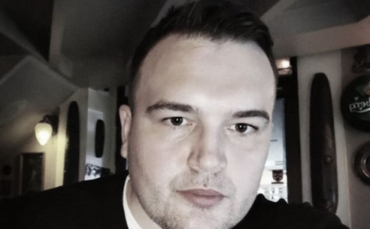 U TUZLI pronađeno BEŽIVOTNO TIJELO, sumnja se da se radi o nestalom pjevaču JASMINU MALKOČEVIĆU!