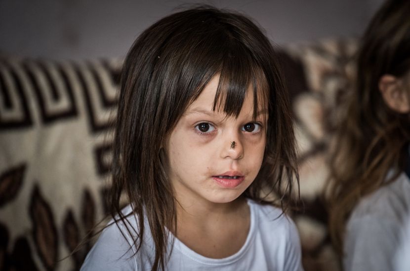 I KAMEN BI ZAPLAKAO! 10 NAJPOTRESNIJIH fotografija organizacije "Srbi za Srbe": Dječiji pogledi koji razdiru dušu! (FOTO)