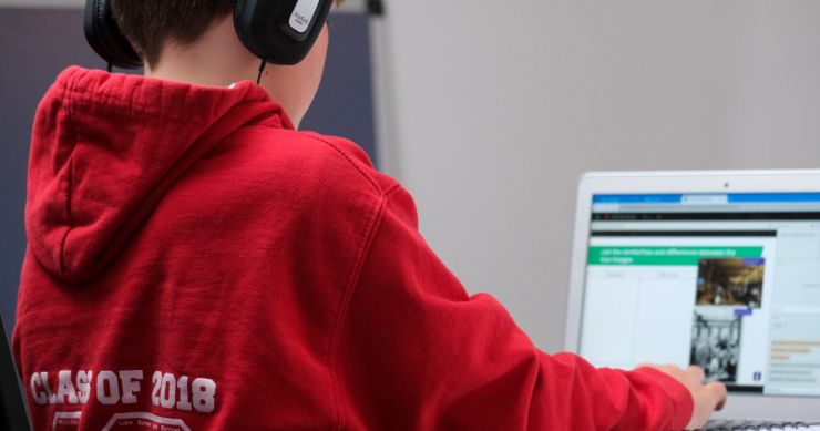 NOVA OPASNOST NA INTERNETU! Kako prepoznati “online grooming” i zaštititi dijete?