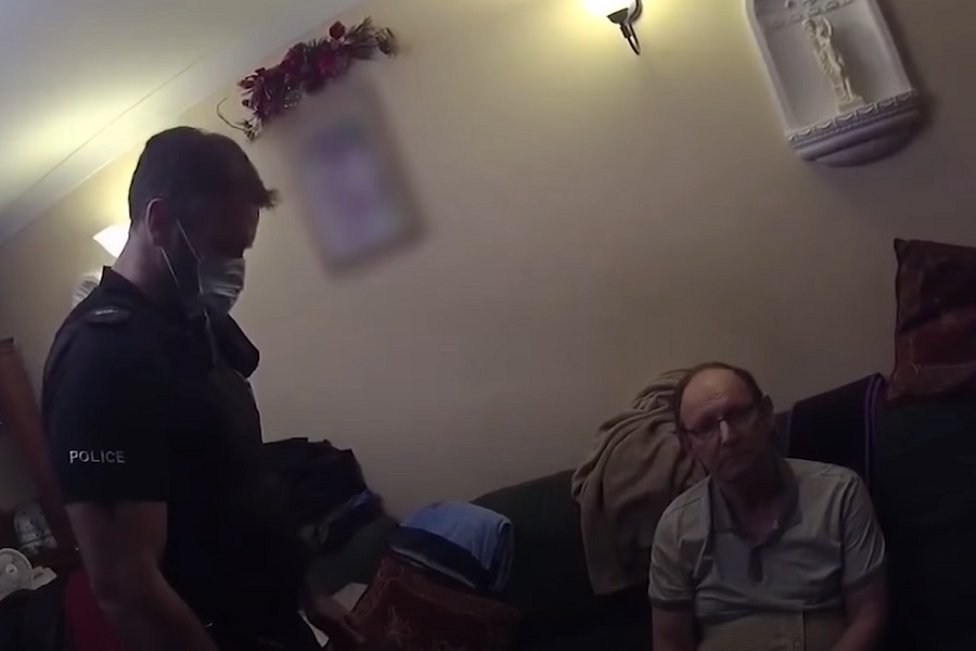 POREMEĆENI BRITANAC UBIJAO I ZLOSTAVLJAO LEŠEVE, pa dobio zasluženu kaznu! (VIDEO)