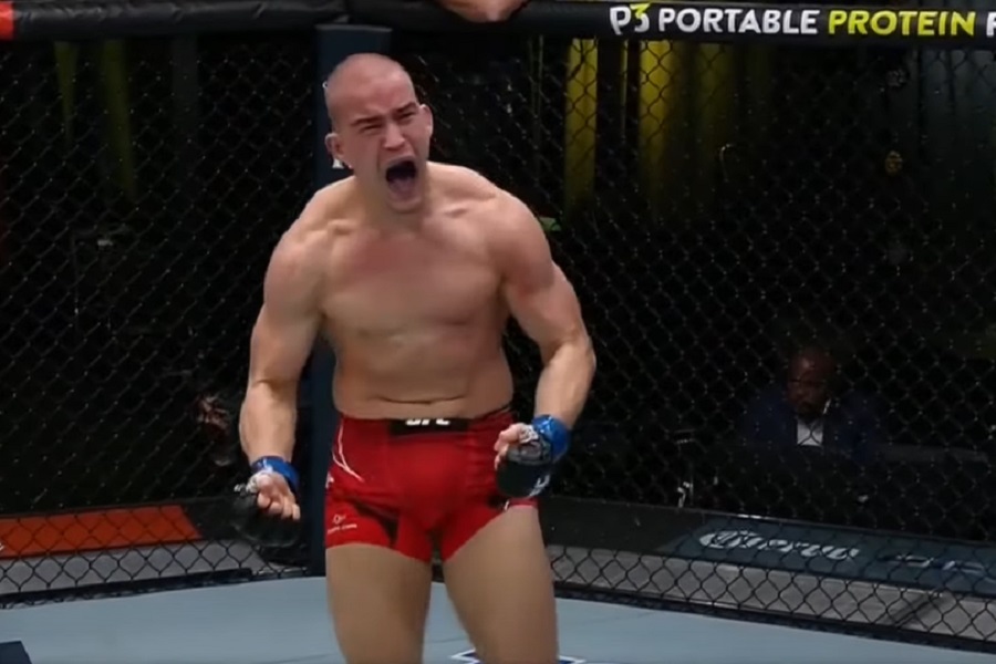 TODOROVIĆ SE VINUO iz ponora do nebeskih MMA visina! Srbin pokazao dominaciju poslije teškog perioda! (UZNEMIRUJUĆI VIDEO)