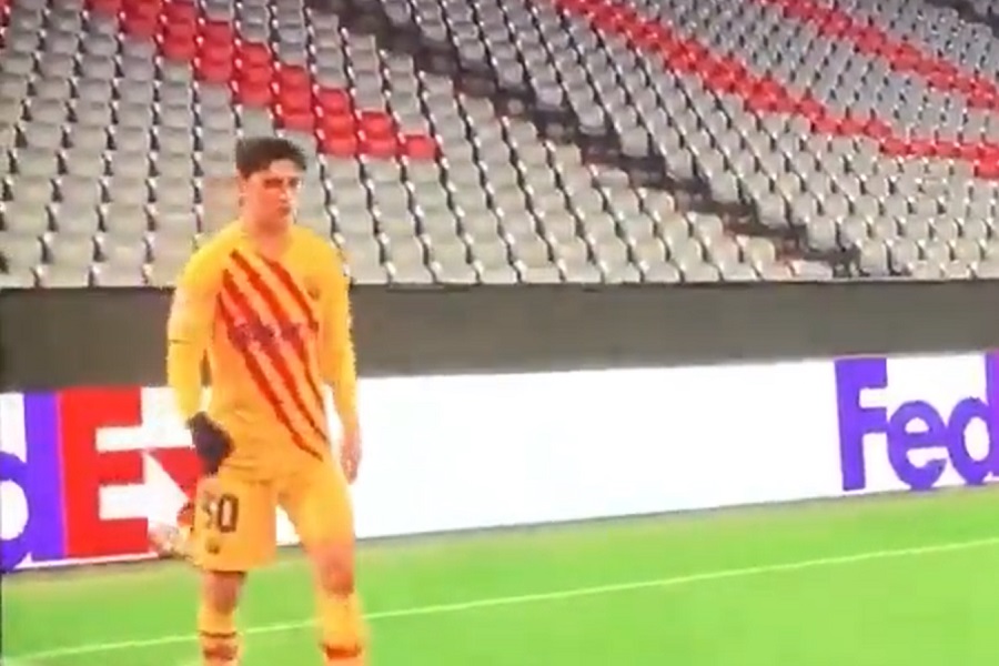 BARSELONA MEĐU "plaćenicima" i "odanim" fudbalerima! (VIDEO)