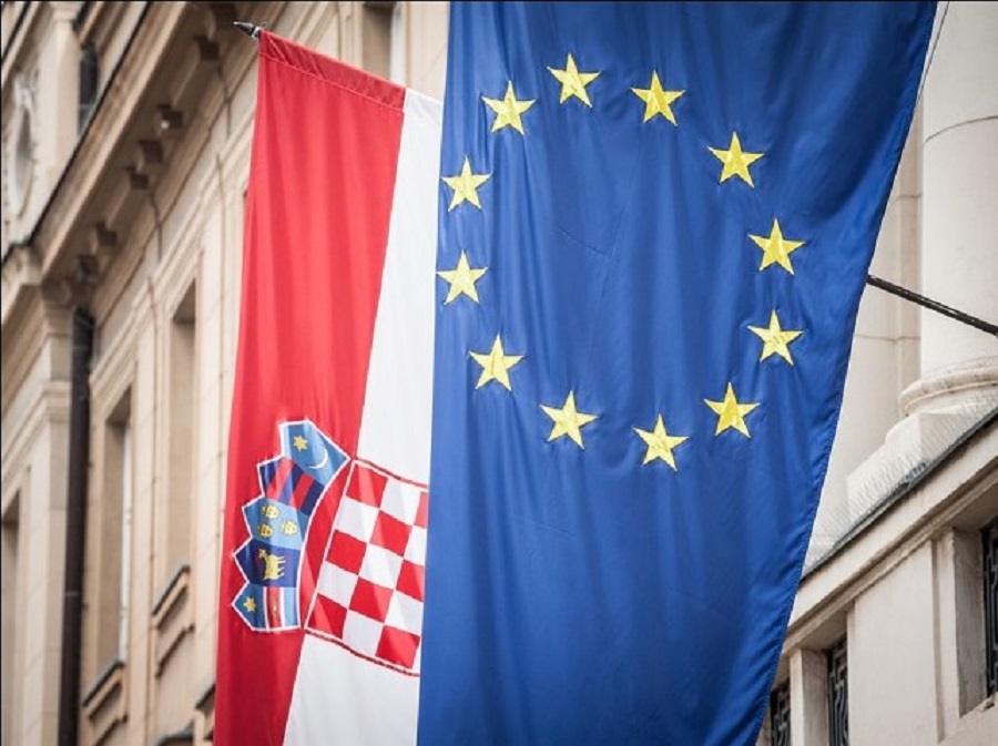 PRVI OTKAZ ZBOG KORONE Nastavnik se nije slagao sa mjerama. Otišao bez skandala!