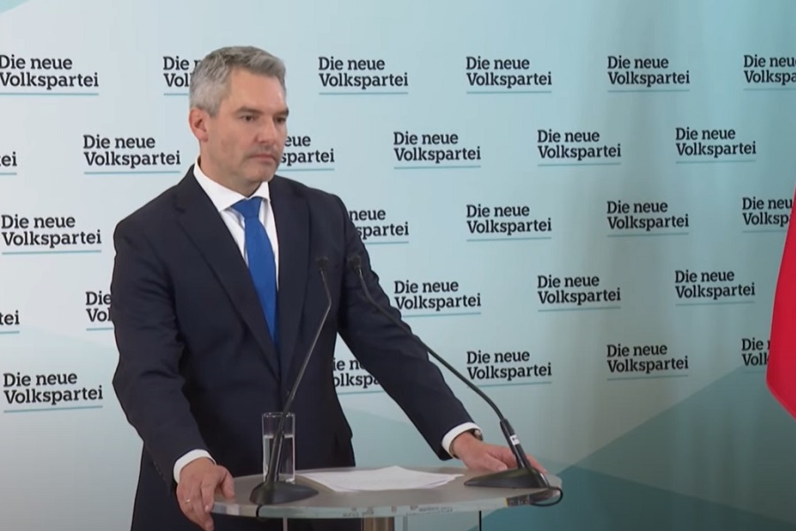 TREĆA SREĆA! Austrija u političkom vrtlogu otkako nema Kurca!
