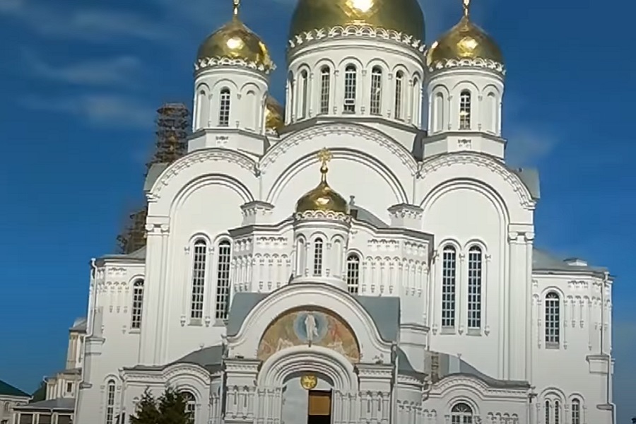 MANASTIR EKSPLODIRAO, panika među časnim sestrama! (VIDEO)